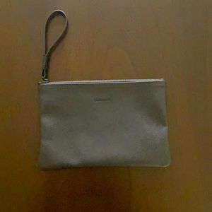 Lululemon wrist/clutch bag. Black